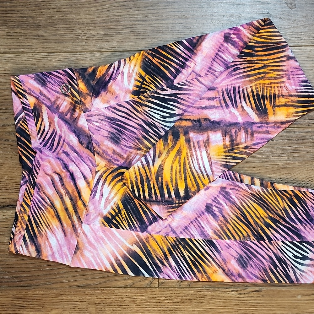 Bluefish Mid Rise Leggings